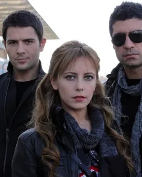 Постер сериала «Опасная любовь / млечный путь»