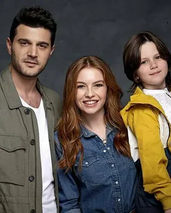 Постер сериала «Пятно»